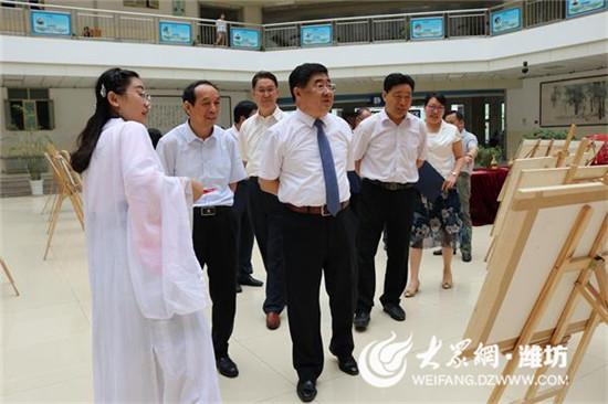 山東省大中專學生傳統文化類社團競賽獲獎作品展在濰坊學院舉辦