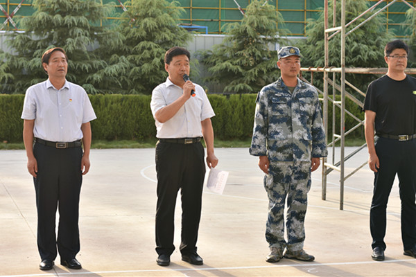 王校長下達演習開始命令